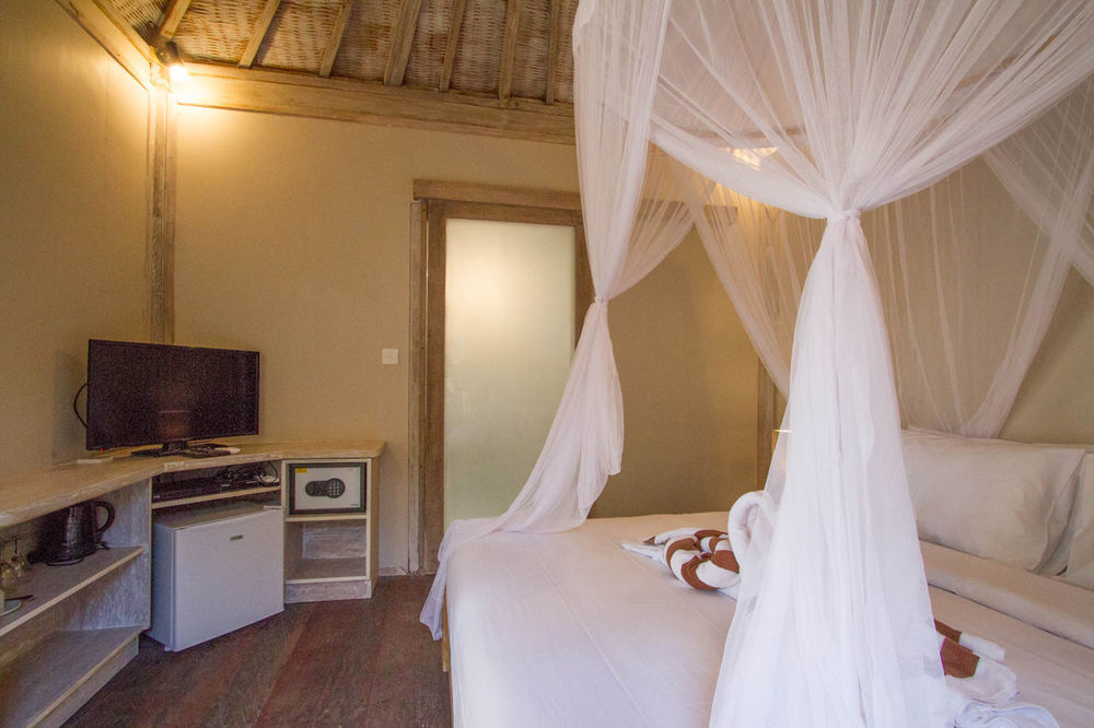 Avia Villa Resort Gili Meno Esterno foto
