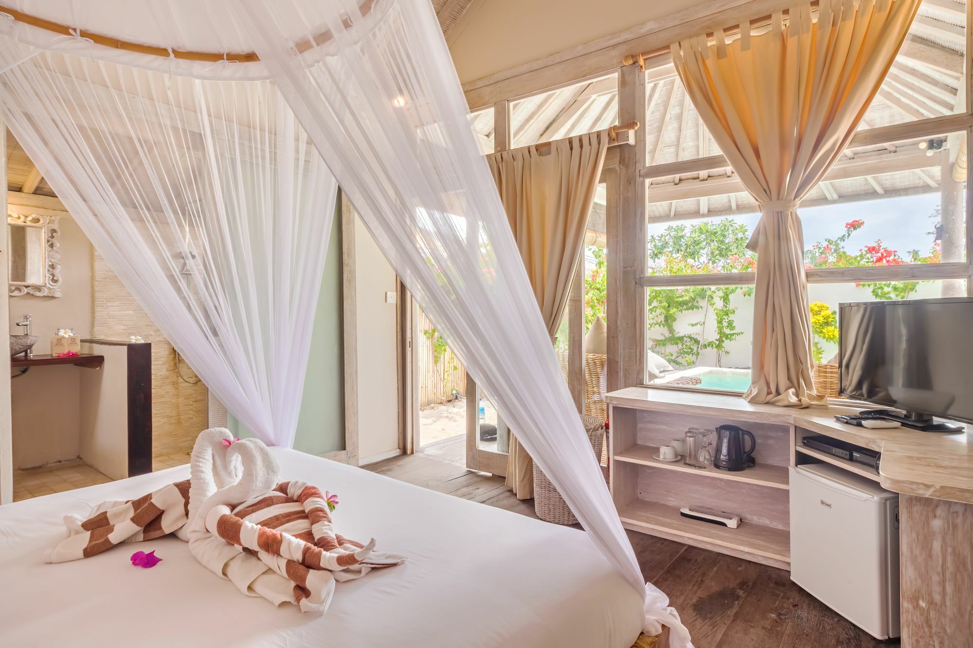 Avia Villa Resort Gili Meno Esterno foto